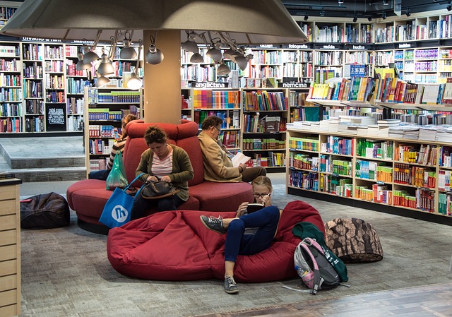 Zanikające księgarnie – dlaczego powinniśmy o nie walczyć?
